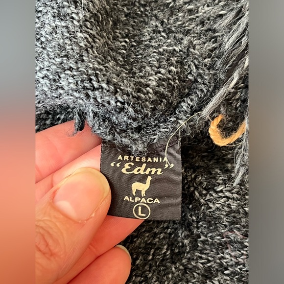 Artesania Eden Hoodie Fringe Aztec Sweater Size Large grey Alpaca Hippie Peru - Picture 5 of 11
